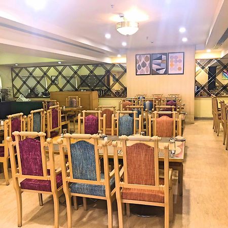 Raj Park- Hill View Hotel Tirupati Exterior photo
