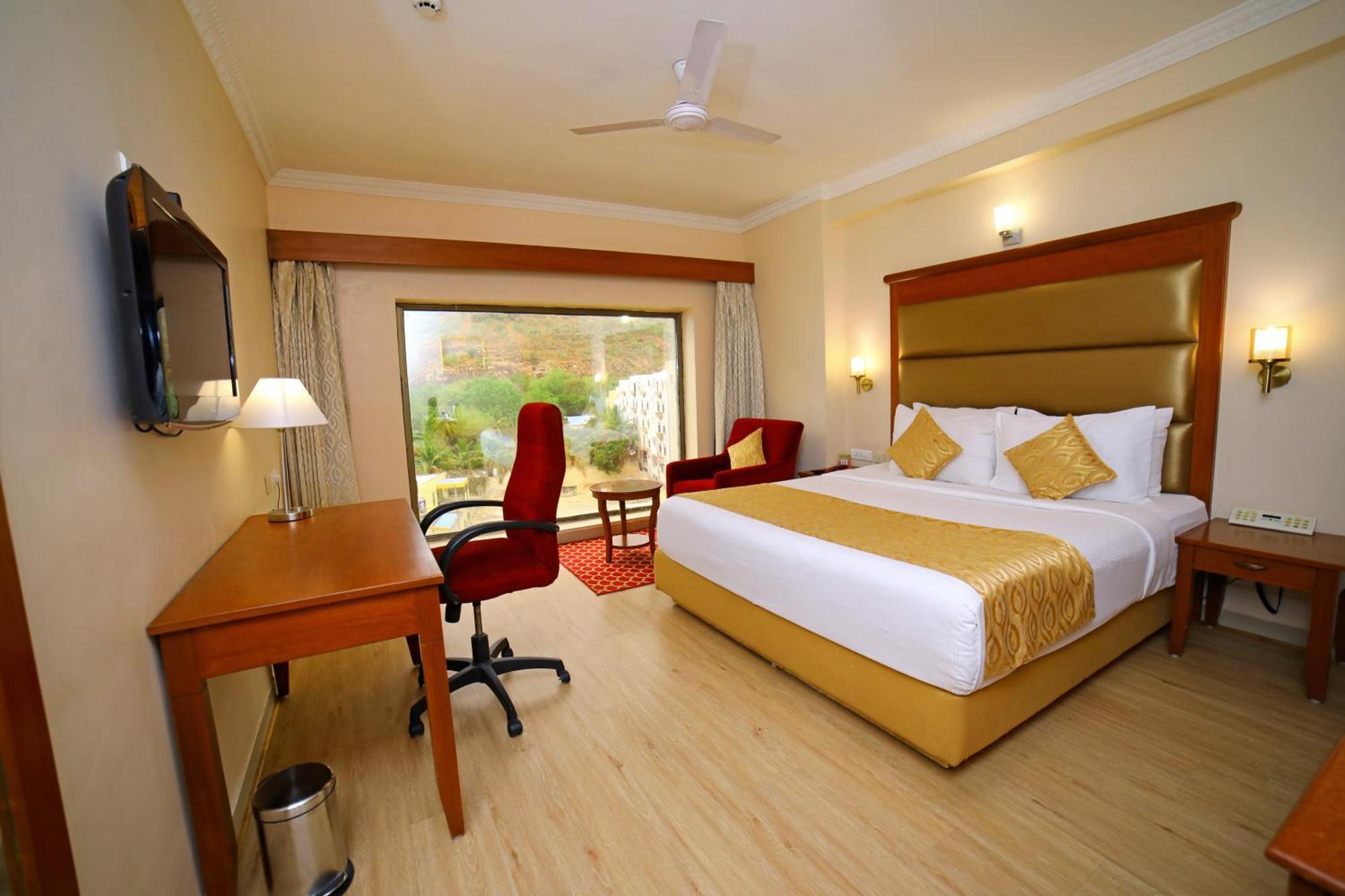 Raj Park- Hill View Hotel Tirupati Exterior photo